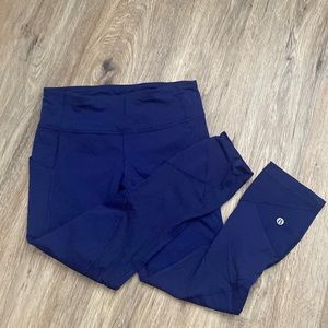 Lululemon navy blue pace rival cropped leggings size 4